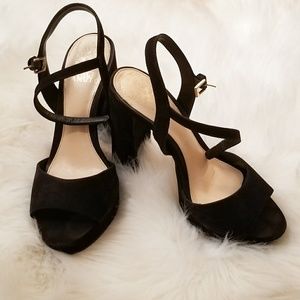 Pre-loved Vince Camuto Krysta Suede Block Heel